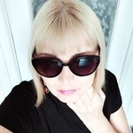 Yana, 55